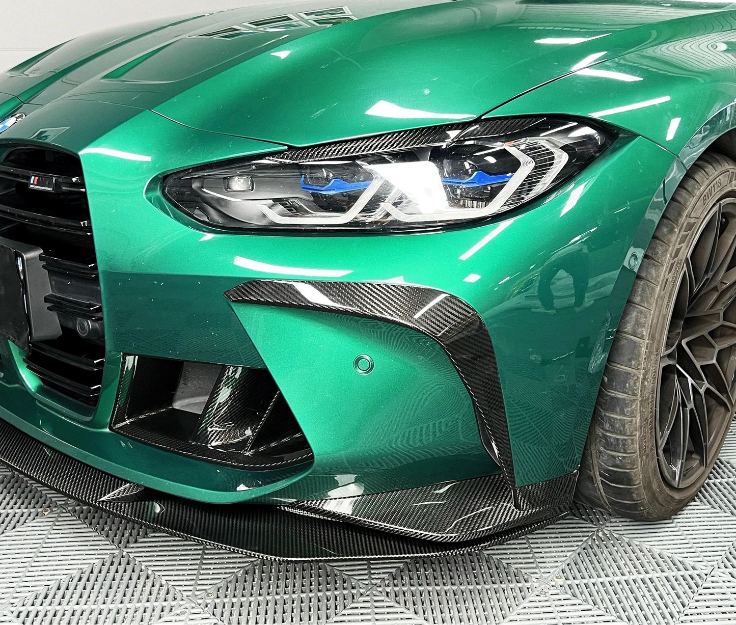 BMW G8X M3/M4 Carbon Fiber Eyebrows