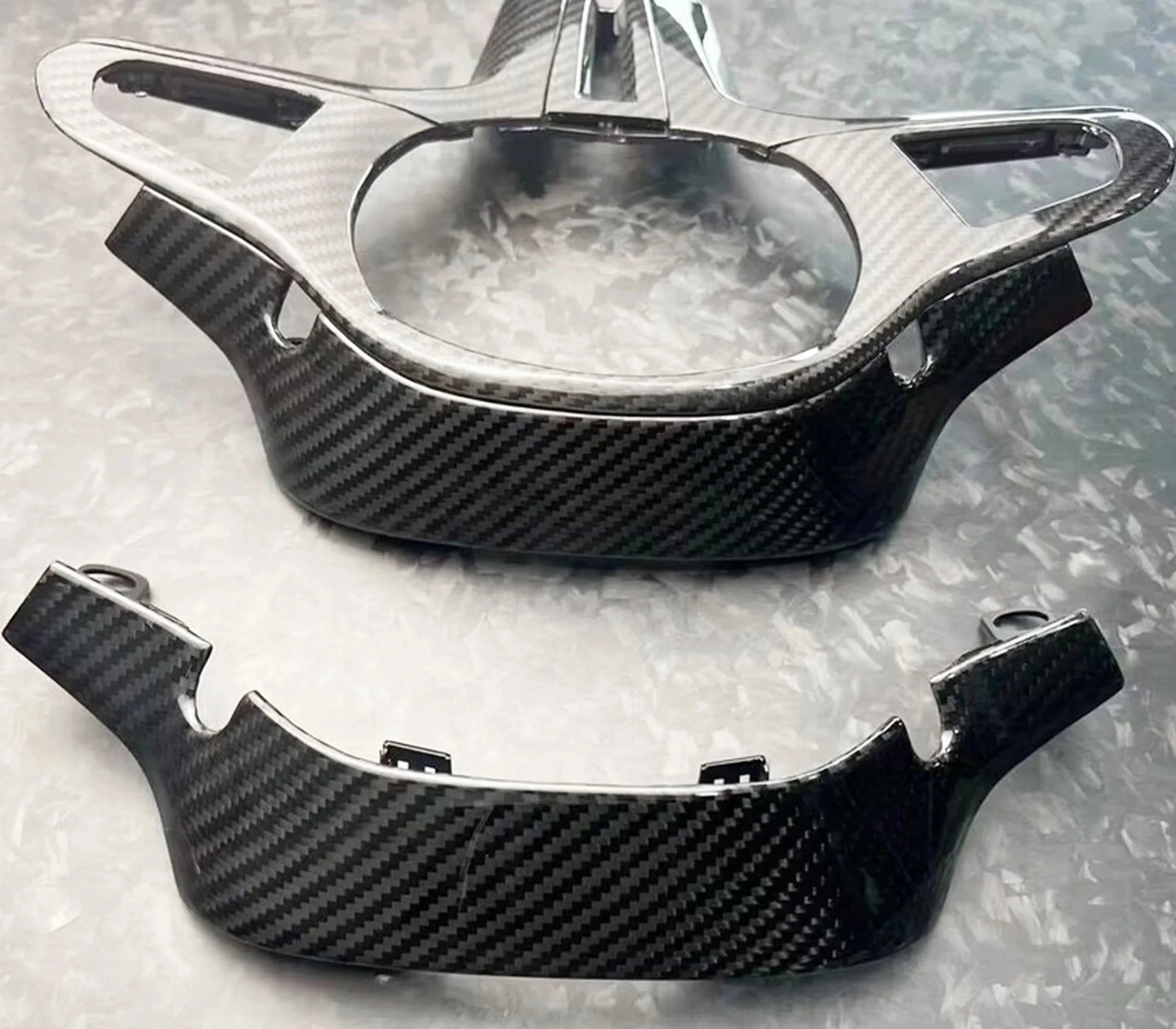 BMW G8X/F9X Carbon Fiber Steering Wheel Panel Cover