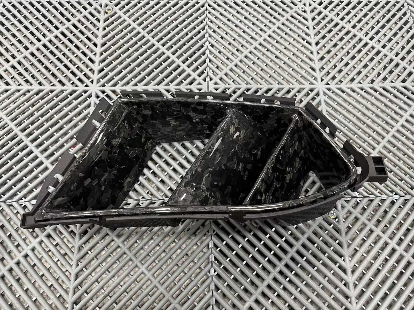 BMW G8X M3/M4 Carbon Fiber R Style Air Inlets