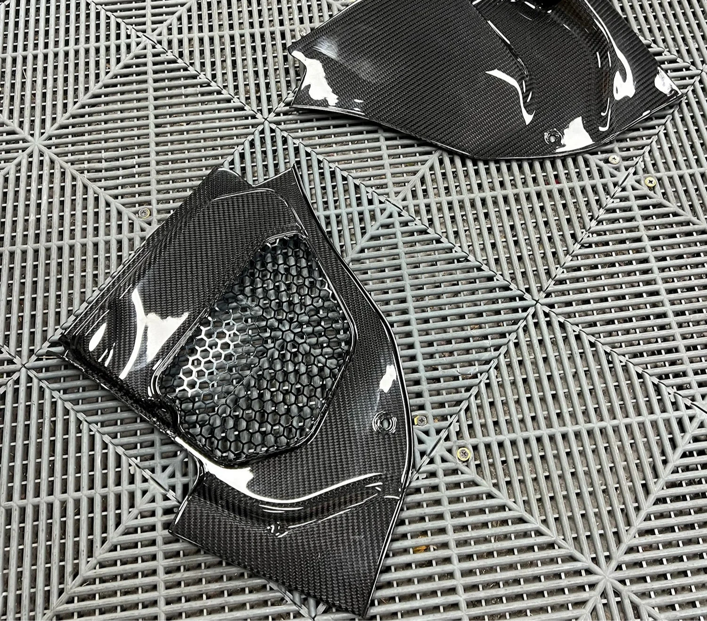 BMW F90 M5 Carbon Fiber Engine Bay Cowl LHD