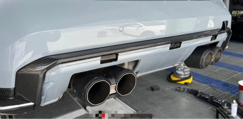 G8X M3/M4 Carbon Rear Diffuser Trim