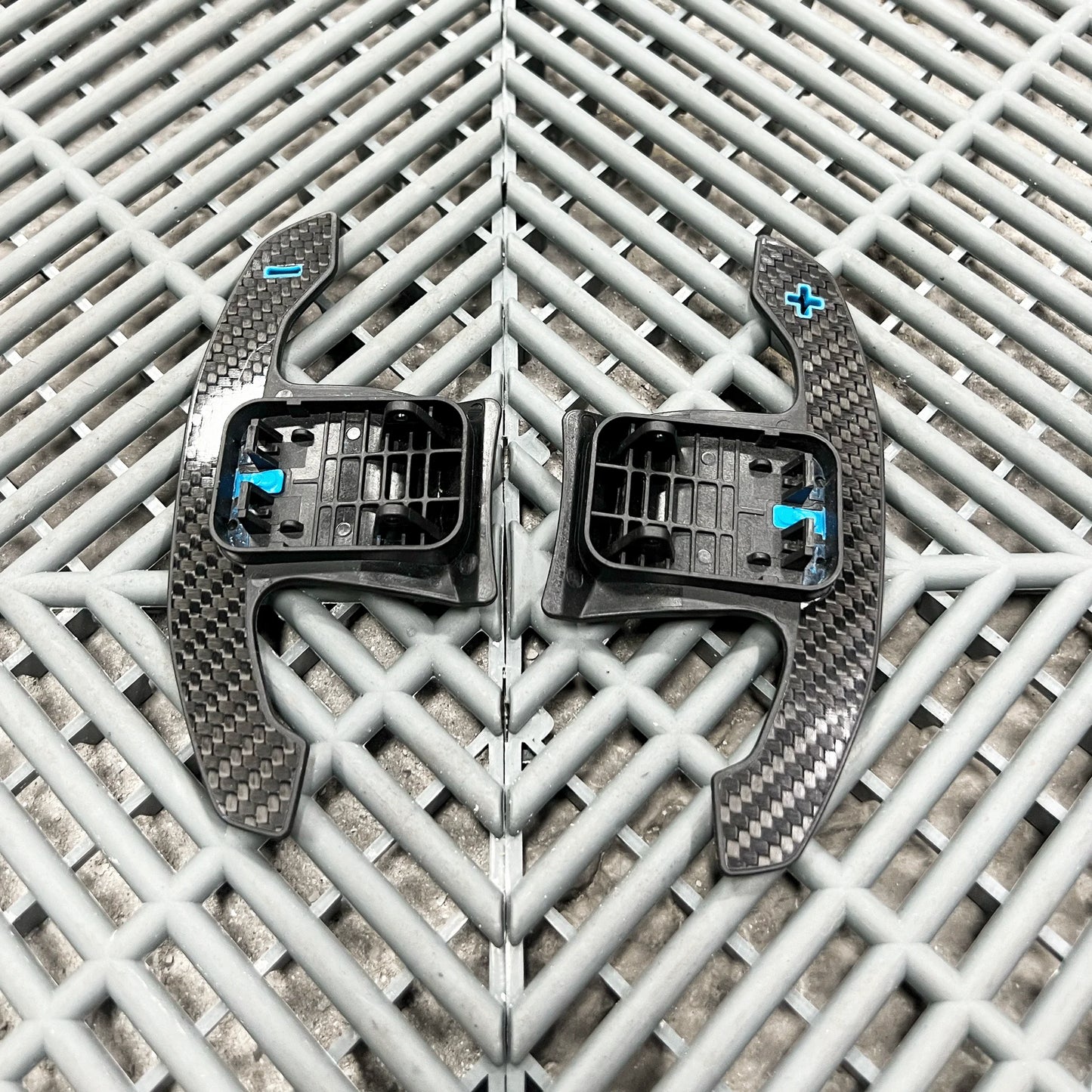BMW G8X Carbon Fiber Paddle Shifter