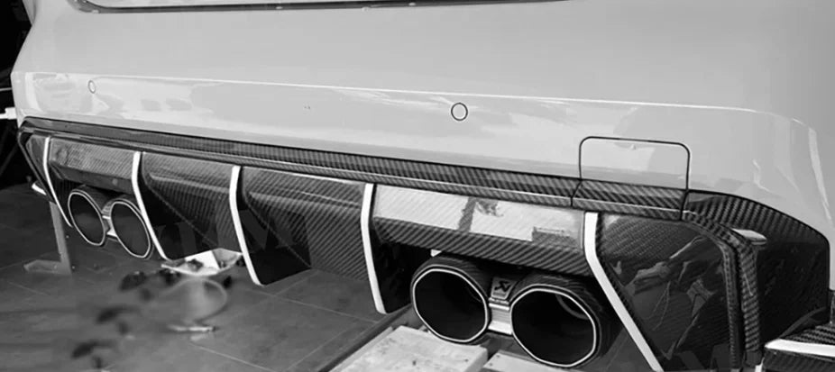 G8X M3/M4 Carbon Rear Diffuser Trim