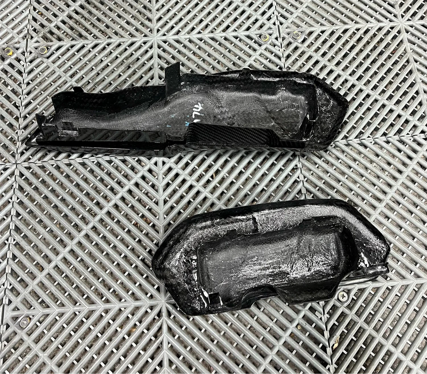 BMW F90 M5 Carbon Fiber Engine Bay Cover