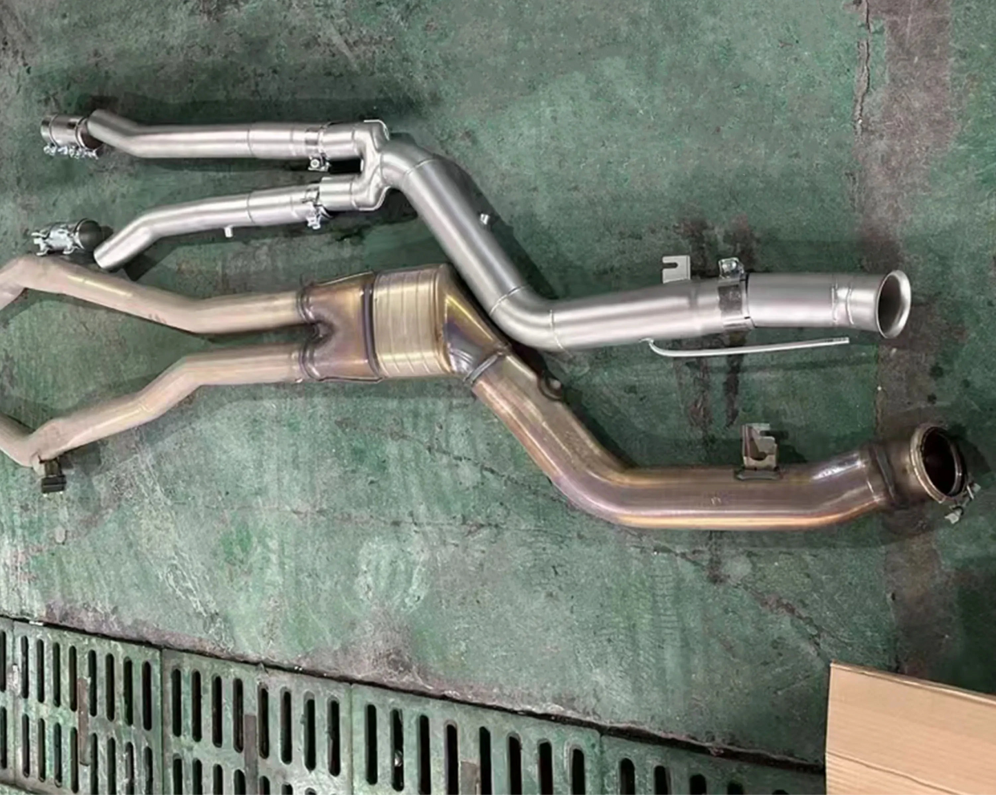 BMW G2X/G4X Single Mid Pipe + Downpipe
