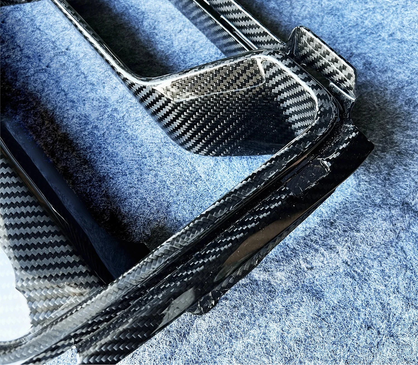 BMW F90 M5 Carbon Fiber Air Ducts