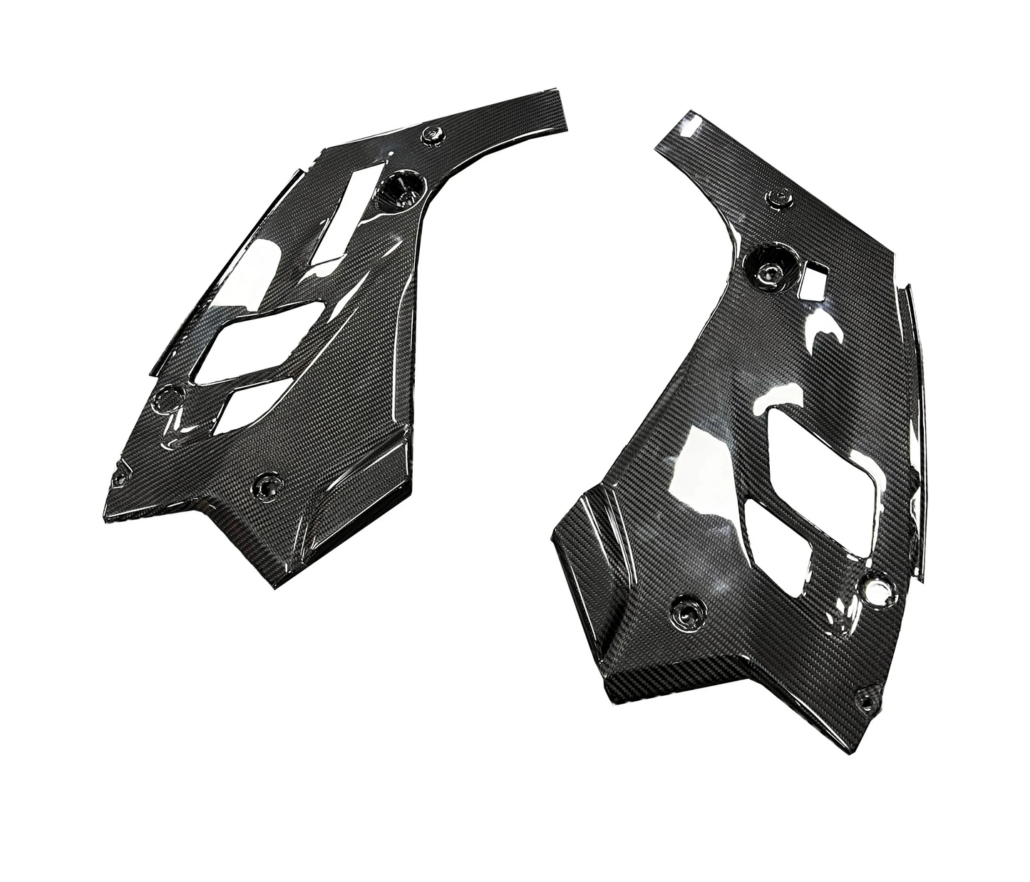 BMW F90 M5 Carbon Fiber Engine Bay Corner Covers